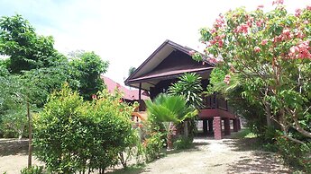 Aliyah Garden House