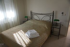Portela Suites Kampoula