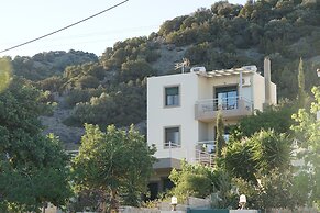 Portela Suites Kampoula