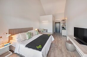 Gava Waterman Milna Resort
