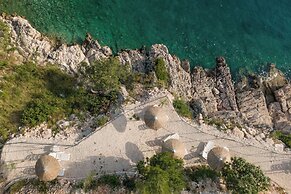 Gava Waterman Milna Resort