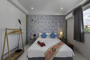 Hip Hostel
