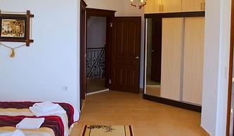 Villa Amber