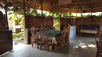 Phenicia Motel