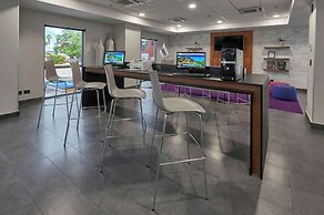 City Express by Marriott Celaya Galerias