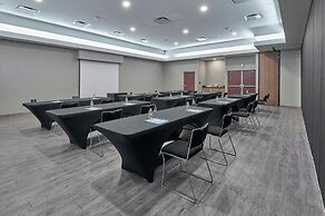 City Express by Marriott Celaya Galerias