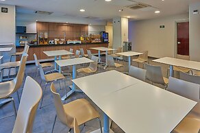 City Express by Marriott Celaya Galerias