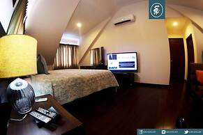 Elite Hotel