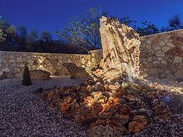 Avra Luxury Villa