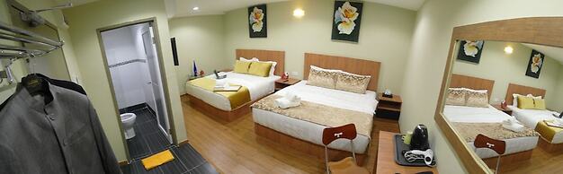 Royale Hotel