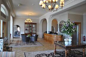 St Brelades Bay Hotel