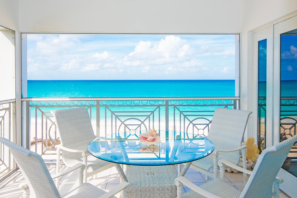 Regal Beach Club
