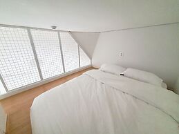 Yolo Guesthouse - Hostel