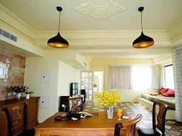 23.5 Blue B & B
