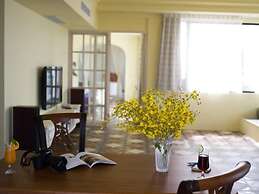 23.5 Blue B & B