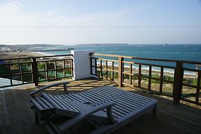23.5 Blue B & B