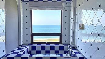 23.5 Blue B & B