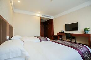 New Knight Royal Hotel