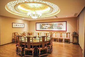 New Knight Royal Hotel