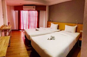Ingnaam Hotel