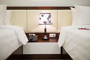 Dream Central Hotel