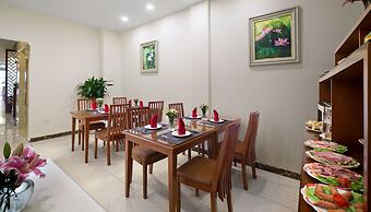 Dream Central Hotel