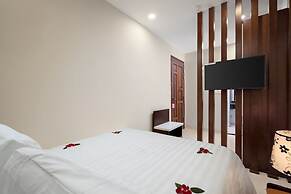 Dream Central Hotel