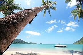Peninsula Beach Resort