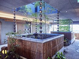 Sunrise Suites
