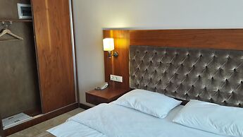 Hotel Montana