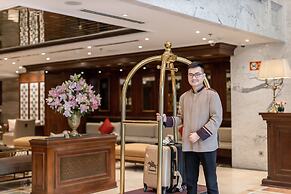 The Lapis Hotel