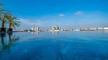 The Lapis Hotel