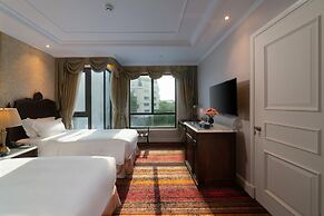 The Lapis Hotel