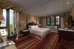 The Lapis Hotel