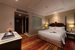 The Lapis Hotel