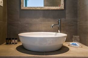 Vilos Suites