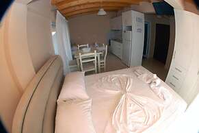 Hotel Vila Alvin & Apartments