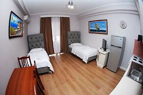 Hotel Vila Alvin & Apartments