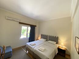 Hotel Cokkinis