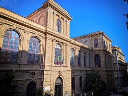 La Locanda dell'Arte-Piazza Dante