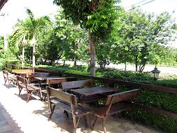 Fahproundfon Hotel