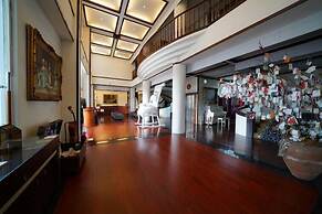 Empire Pacific Castle