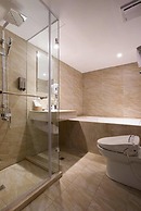Noble Hotel