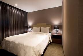 Noble Hotel