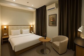 Sayyoh Hotel