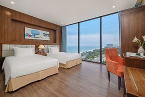 Yarra Ocean Suites Danang