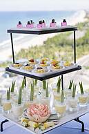 Yarra Ocean Suites Danang