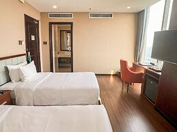 Yarra Ocean Suites Danang