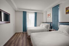 Adaline Hotel & Suite