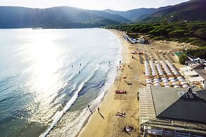 TH Lacona